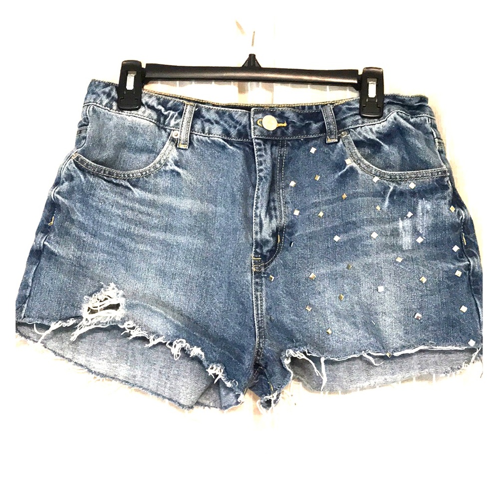 High waisted studded shorts
